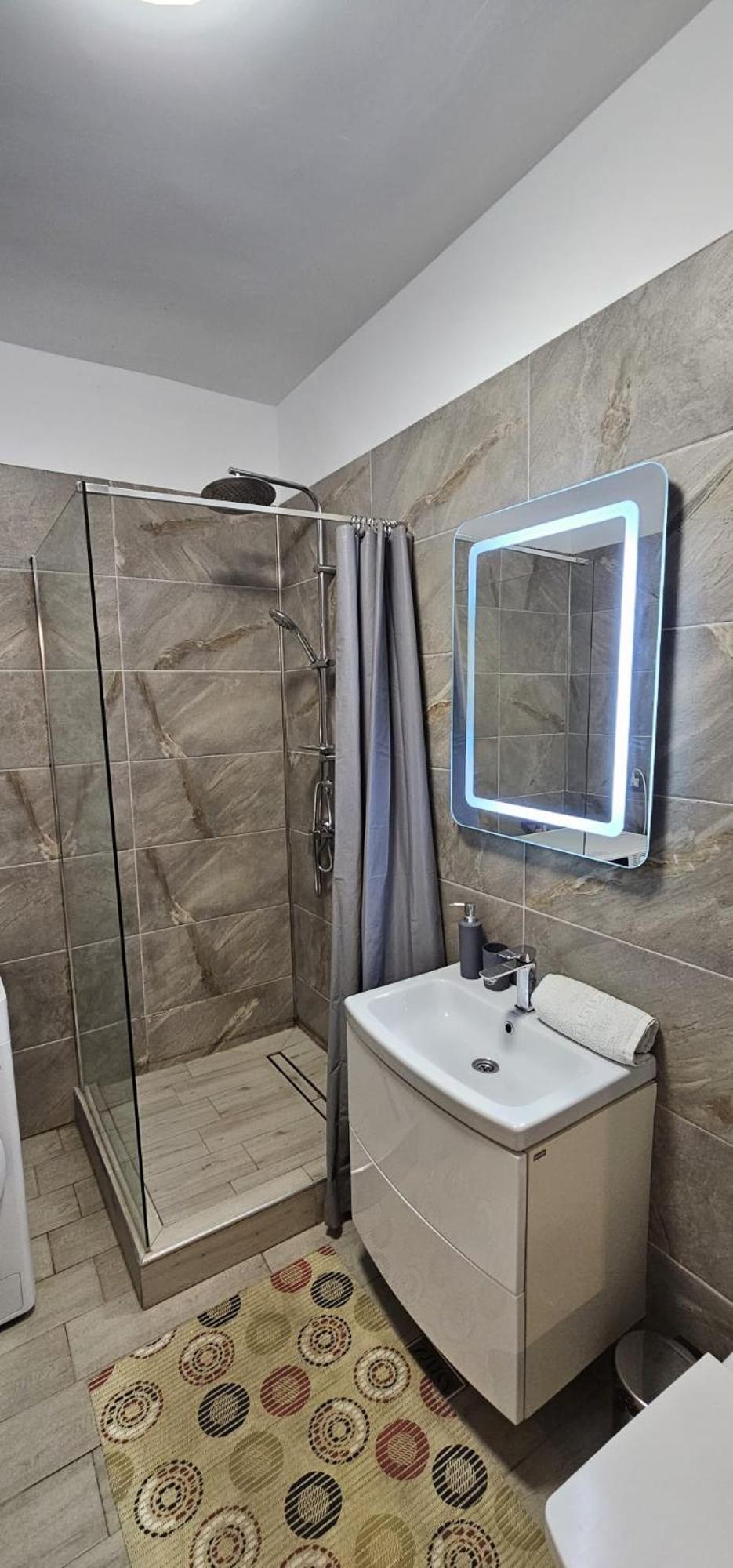 Luxury Suite Alezzi Beach Apartment Piscina Incalzita Sauna Jacuzzi Parking Navodari Bagian luar foto