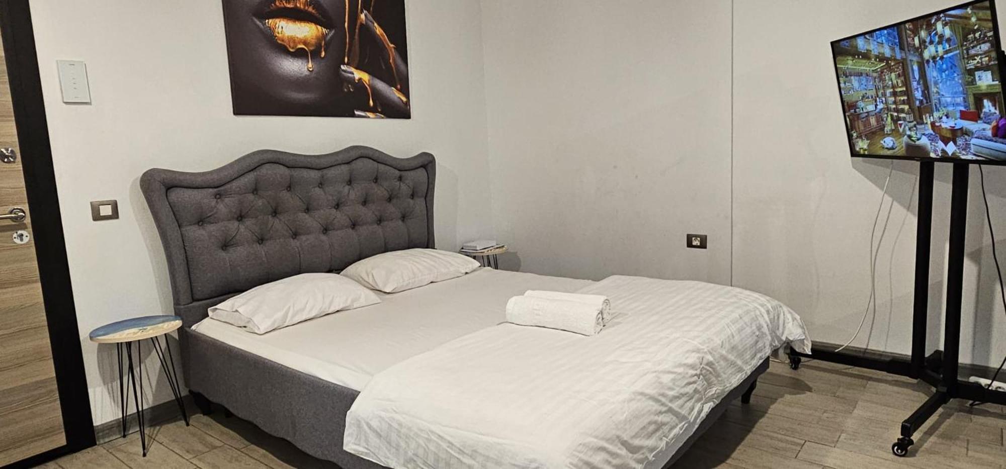 Luxury Suite Alezzi Beach Apartment Piscina Incalzita Sauna Jacuzzi Parking Navodari Bagian luar foto