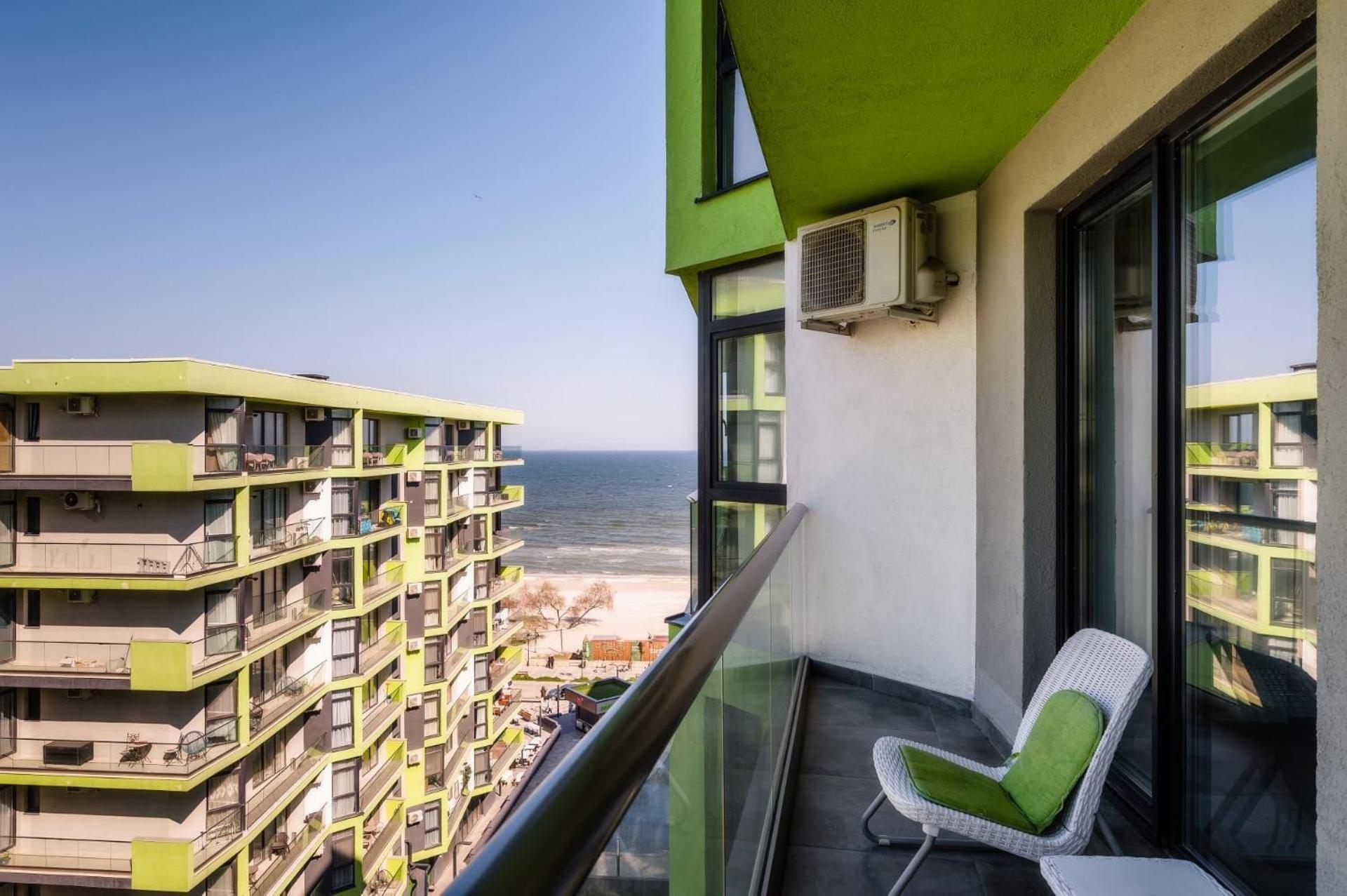 Luxury Suite Alezzi Beach Apartment Piscina Incalzita Sauna Jacuzzi Parking Navodari Bagian luar foto