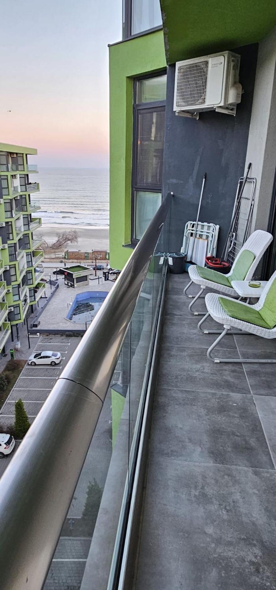 Luxury Suite Alezzi Beach Apartment Piscina Incalzita Sauna Jacuzzi Parking Navodari Bagian luar foto