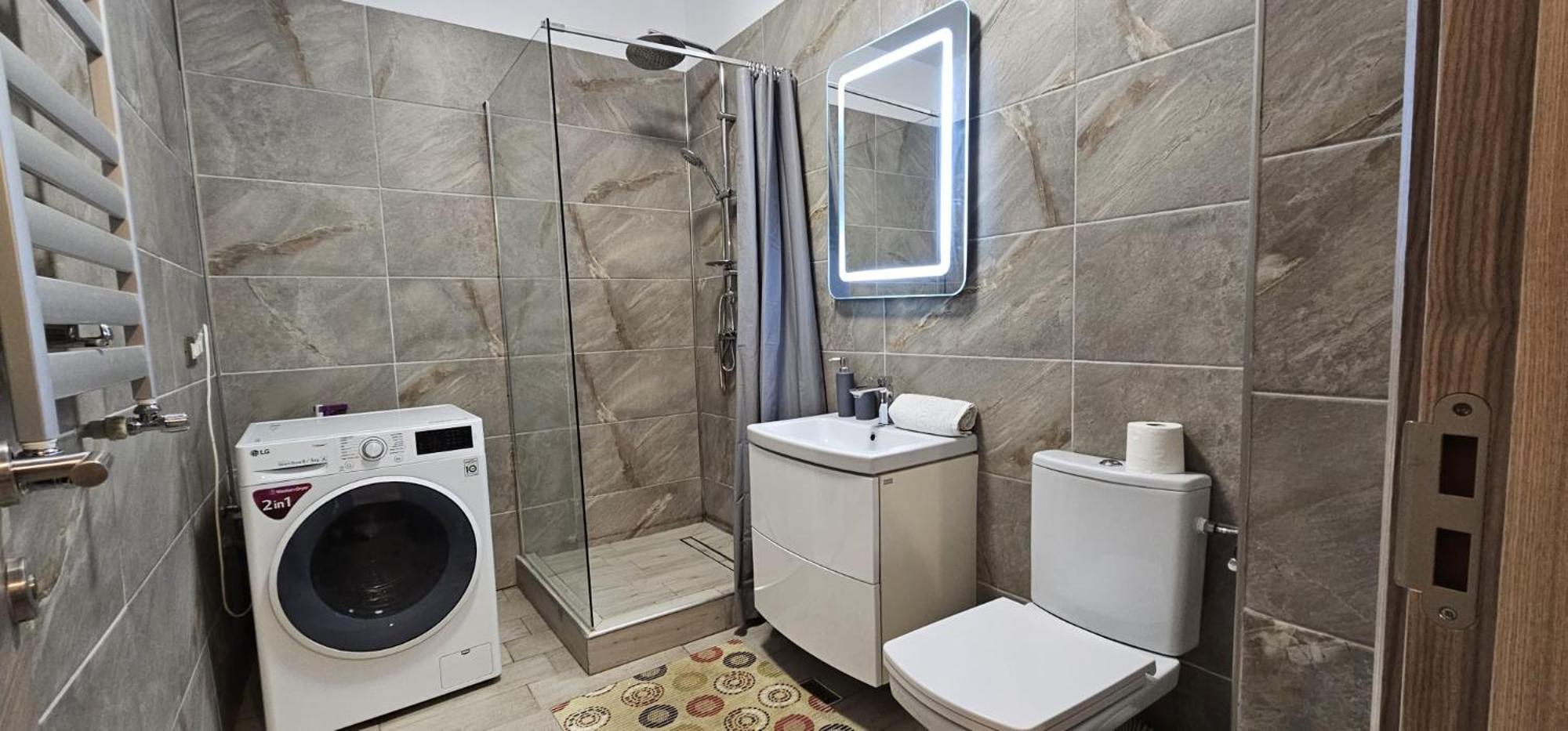 Luxury Suite Alezzi Beach Apartment Piscina Incalzita Sauna Jacuzzi Parking Navodari Bagian luar foto