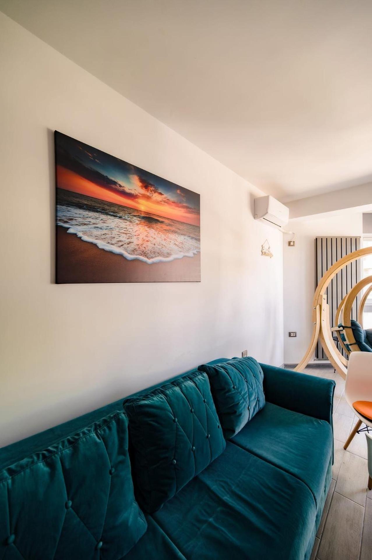 Luxury Suite Alezzi Beach Apartment Piscina Incalzita Sauna Jacuzzi Parking Navodari Bagian luar foto